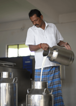 IMG-Products-raw chilled milk